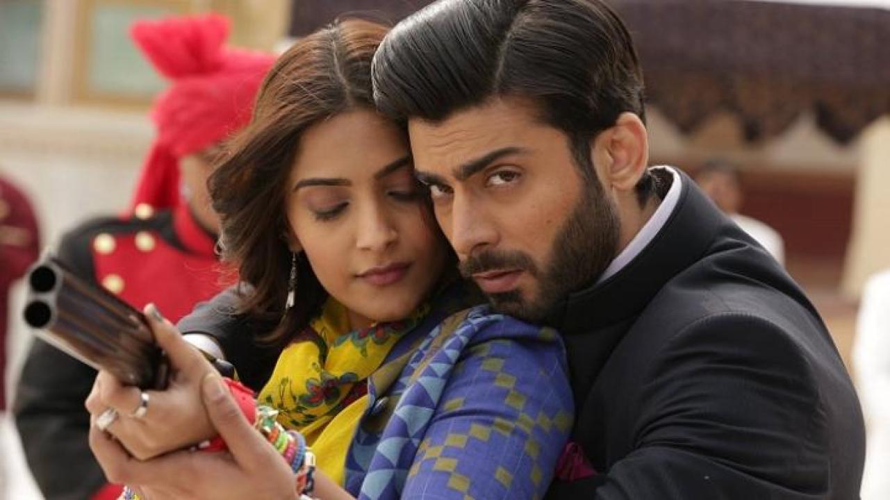 مشاهدة فيلم Khoobsurat 2014 مترجم لاروزا