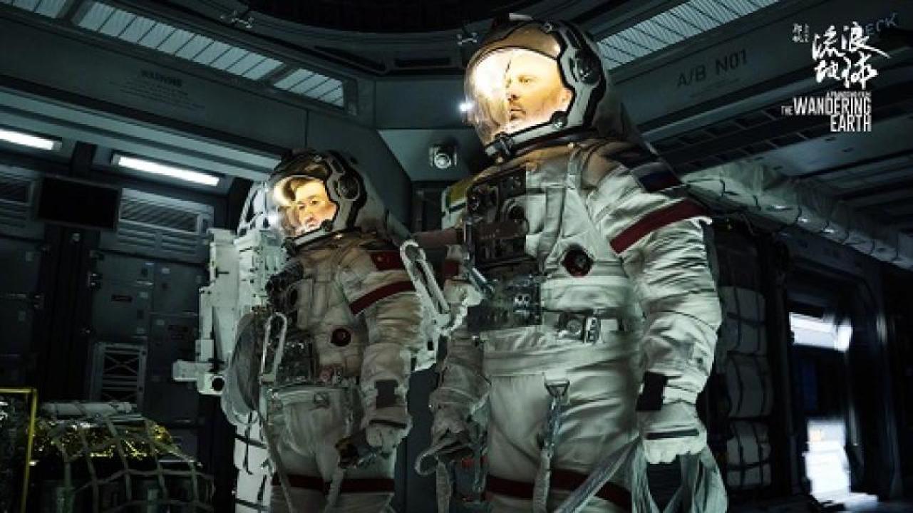 مشاهدة فيلم The Wandering Earth 2019 مترجم لاروزا